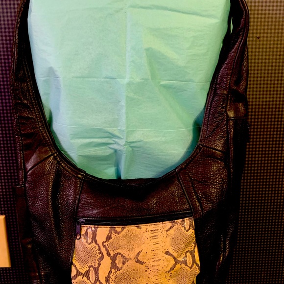 COPY - Handmade Leather Bag with Snakeskin Style mesh inlay on Black 100% soft … - Picture 1 of 7